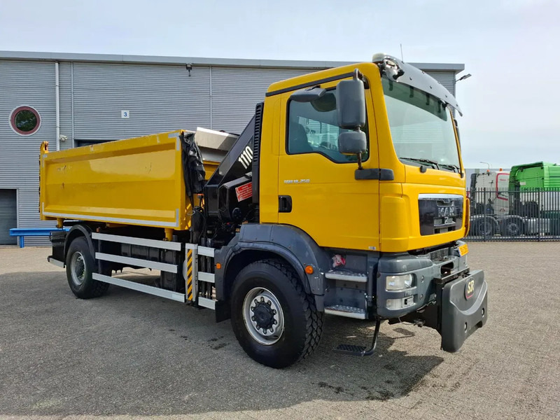 MAN TGM 18.250 / 4X4 / NL TRUCK / TUV:30-04-2026 / 118783 KM / HMF 1110 K2 / ROTATOR / GOOD TYRES / FULL-STEEL / DRUM BRAKES / MANUA - Damperli kamyon, Vinçli kamyon: fotoğraf 4 MAN TGM 18.250 / 4X4 / NL TRUCK / TUV:30-04-2026 / 118783 KM / HMF 1110 K2 / ROTATOR / GOOD TYRES / FULL-STEEL / DRUM BRAKES / MANUA - Damperli kamyon, Vinçli kamyon: fotoğraf 4