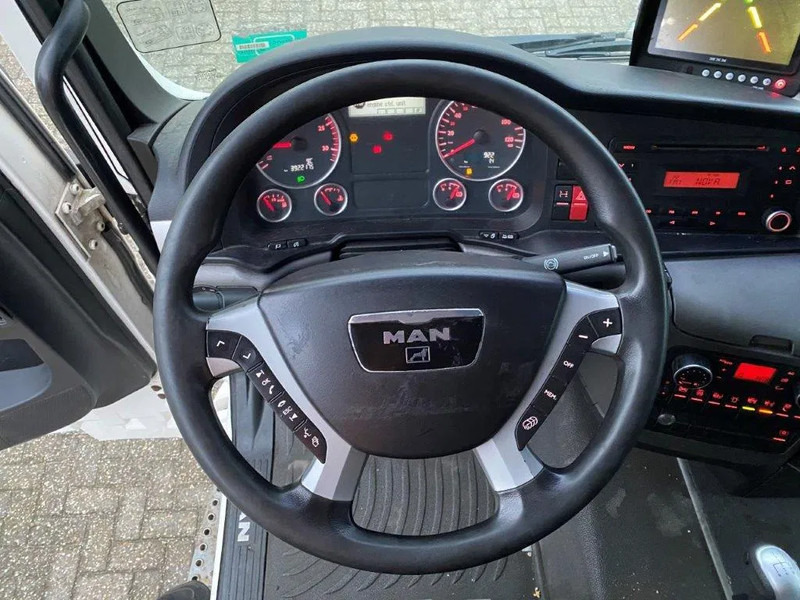 Kapalı kasa kamyon MAN TGS18.360 / HEATED BOX / FULL-AIR / PLATFORM / ONLY:392217 KM / MANUAL / EURO-4 / 2008: fotoğraf 18