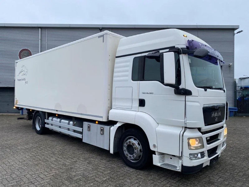 MAN TGS18.360 / HEATED BOX / FULL-AIR / PLATFORM / ONLY:392217 KM / MANUAL / EURO-4 / 2008 - Kapalı kasa kamyon: fotoğraf 2 MAN TGS18.360 / HEATED BOX / FULL-AIR / PLATFORM / ONLY:392217 KM / MANUAL / EURO-4 / 2008 - Kapalı kasa kamyon: fotoğraf 2