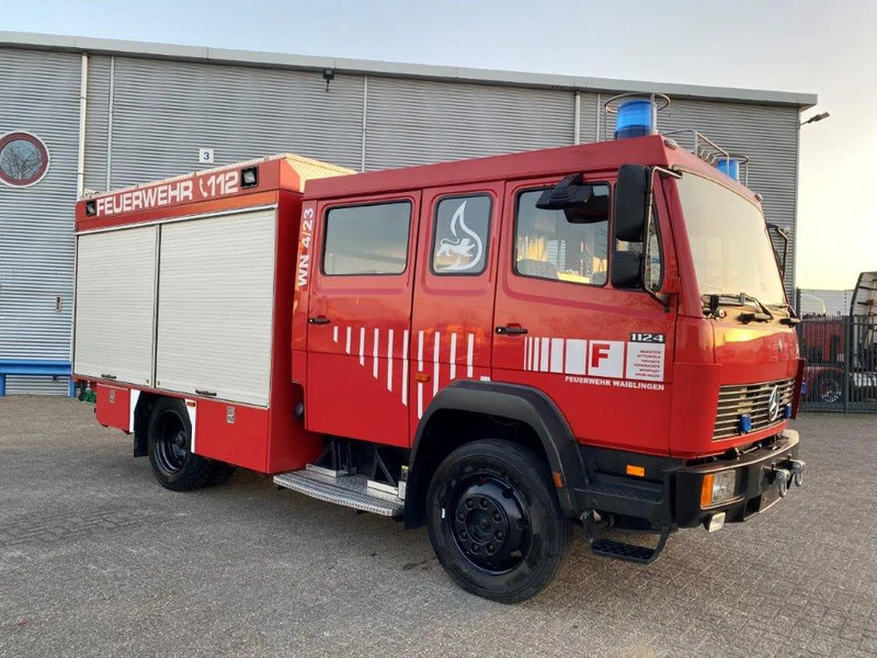 Mercedes-Benz 1124 AF / 4X4 / GERMAN TRUCK / WATERTANK 2400 LITER+POMP / GOOD CONDITION / ONLY:25235 KM / MARGE / MANUAL / 1996 - İtfaiye aracı: fotoğraf 2 Mercedes-Benz 1124 AF / 4X4 / GERMAN TRUCK / WATERTANK 2400 LITER+POMP / GOOD CONDITION / ONLY:25235 KM / MARGE / MANUAL / 1996 - İtfaiye aracı: fotoğraf 2