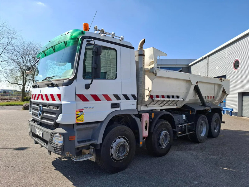Mercedes-Benz ACTROS 4144 / 8X4 / RETARDER / BIG AXLE / FULL-STEEL / DRUM BRAKES / TUV:17-10-2025 / AIRCO / EURO-4 / 2007 - Damperli kamyon: fotoğraf 2 Mercedes-Benz ACTROS 4144 / 8X4 / RETARDER / BIG AXLE / FULL-STEEL / DRUM BRAKES / TUV:17-10-2025 / AIRCO / EURO-4 / 2007 - Damperli kamyon: fotoğraf 2