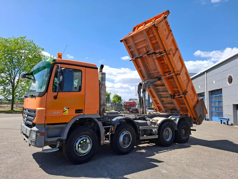 Mercedes-Benz Actros 4141 / 3SIDE MEILLER TIPPER / FULL-STEEL / DRUM BRAKES / ONLY:535937 KM / 2XSTEERING AXLE / AIRCO / AUTOMATIC / EURO-3 / - Damperli kamyon: fotoğraf 1 Mercedes-Benz Actros 4141 / 3SIDE MEILLER TIPPER / FULL-STEEL / DRUM BRAKES / ONLY:535937 KM / 2XSTEERING AXLE / AIRCO / AUTOMATIC / EURO-3 / - Damperli kamyon: fotoğraf 1
