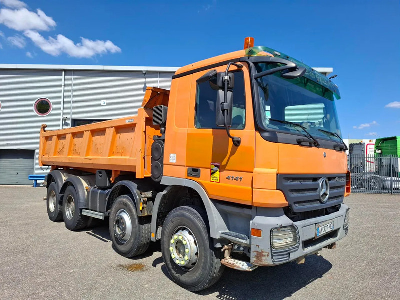 Mercedes-Benz Actros 4141 / 3SIDE MEILLER TIPPER / FULL-STEEL / DRUM BRAKES / ONLY:535937 KM / 2XSTEERING AXLE / AIRCO / AUTOMATIC / EURO-3 / - Damperli kamyon: fotoğraf 4 Mercedes-Benz Actros 4141 / 3SIDE MEILLER TIPPER / FULL-STEEL / DRUM BRAKES / ONLY:535937 KM / 2XSTEERING AXLE / AIRCO / AUTOMATIC / EURO-3 / - Damperli kamyon: fotoğraf 4
