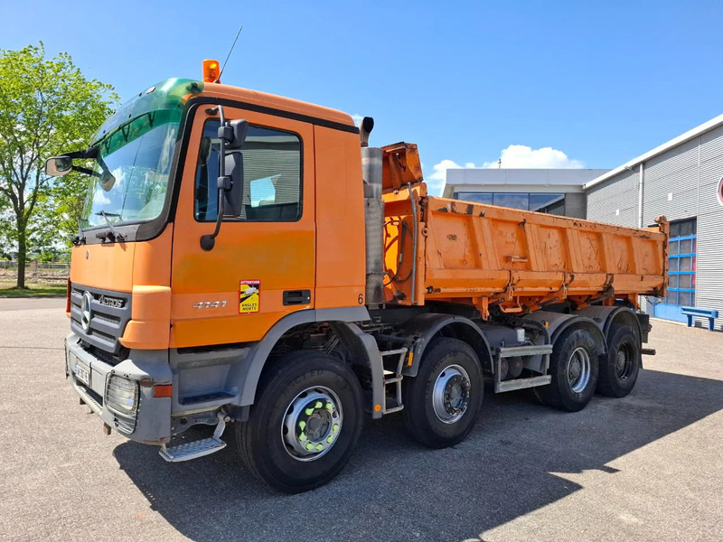 Mercedes-Benz Actros 4141 / 3SIDE MEILLER TIPPER / FULL-STEEL / DRUM BRAKES / ONLY:535937 KM / 2XSTEERING AXLE / AIRCO / AUTOMATIC / EURO-3 / - Damperli kamyon: fotoğraf 3 Mercedes-Benz Actros 4141 / 3SIDE MEILLER TIPPER / FULL-STEEL / DRUM BRAKES / ONLY:535937 KM / 2XSTEERING AXLE / AIRCO / AUTOMATIC / EURO-3 / - Damperli kamyon: fotoğraf 3