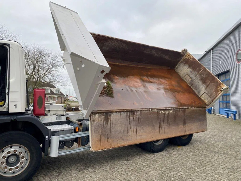 Scania 124-400 / 6X4 / RETARDER / BIG AXLE / FULL STEEL / 2SIDE TIPPER / OLD TACHO / AIRCO / MANUAL / EURO-2 / 2000 - Damperli kamyon: fotoğraf 4 Scania 124-400 / 6X4 / RETARDER / BIG AXLE / FULL STEEL / 2SIDE TIPPER / OLD TACHO / AIRCO / MANUAL / EURO-2 / 2000 - Damperli kamyon: fotoğraf 4