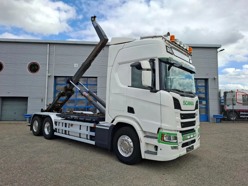 Scania NGS R500 / RETARDER / AJK HOOK 22 TON / LIFT+LENKACHSE / TUV:17-06-2026 / NAVI / LWDS / ALCOA / LEATHER / AUTOMATIC / EURO-6 / 2 - Kancalı yükleyici kamyon: fotoğraf 2 Scania NGS R500 / RETARDER / AJK HOOK 22 TON / LIFT+LENKACHSE / TUV:17-06-2026 / NAVI / LWDS / ALCOA / LEATHER / AUTOMATIC / EURO-6 / 2 - Kancalı yükleyici kamyon: fotoğraf 2