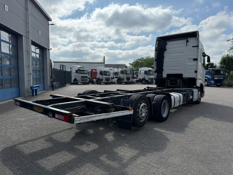 Volvo FH4-420 / NL TRUCK / DOUBLE TANK / PARKCOOL / BDF / VEB? / LWDS / FRIDGE / FULL-AIR / LIFT AXLE / AUTOMATIC / EURO-6 / 2016 - Konteynır taşıyıcı/ Yedek karoser kamyon: fotoğraf 5 Volvo FH4-420 / NL TRUCK / DOUBLE TANK / PARKCOOL / BDF / VEB? / LWDS / FRIDGE / FULL-AIR / LIFT AXLE / AUTOMATIC / EURO-6 / 2016 - Konteynır taşıyıcı/ Yedek karoser kamyon: fotoğraf 5
