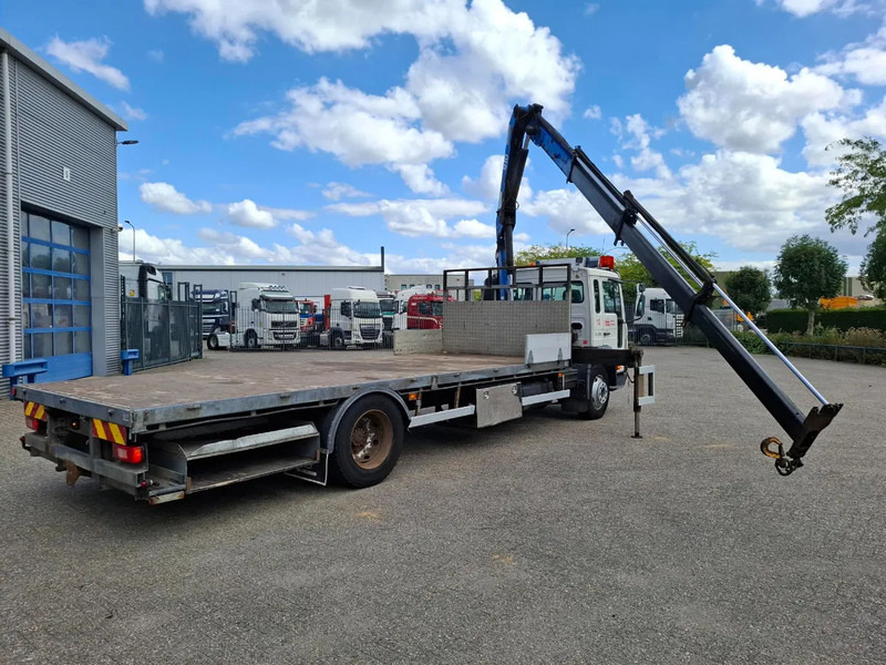 Volvo FL6-220 / HMF 910 / REMOTE / ONLY:493620 KM / AIRCO / FULL-AIR / MANUAL / EURO-3 / 2003 - Vinçli kamyon: fotoğraf 5 Volvo FL6-220 / HMF 910 / REMOTE / ONLY:493620 KM / AIRCO / FULL-AIR / MANUAL / EURO-3 / 2003 - Vinçli kamyon: fotoğraf 5
