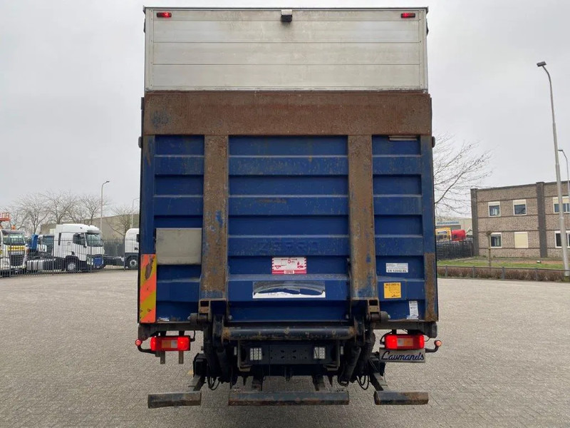 Volvo FM11-330 / LOW KM'S:472120 KM / LWDS / FULL-AIR / NAVI / CURTAIN SAILS / PLATFORM 2500KG / AUTOMATIC / EURO-6 / 2016 - Tenteli kamyon: fotoğraf 4 Volvo FM11-330 / LOW KM'S:472120 KM / LWDS / FULL-AIR / NAVI / CURTAIN SAILS / PLATFORM 2500KG / AUTOMATIC / EURO-6 / 2016 - Tenteli kamyon: fotoğraf 4