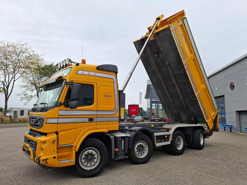 Volvo FM13-420 / 8X4 / BIG AXLE / 18.5M³ / AJK 21040 KG TIPPER / SNIP / 695133 KM / VEB / NL TRUCK / TUV:07-11-2025 / AIRCO / AUTOMATI - Damperli kamyon: fotoğraf 1 Volvo FM13-420 / 8X4 / BIG AXLE / 18.5M³ / AJK 21040 KG TIPPER / SNIP / 695133 KM / VEB / NL TRUCK / TUV:07-11-2025 / AIRCO / AUTOMATI - Damperli kamyon: fotoğraf 1