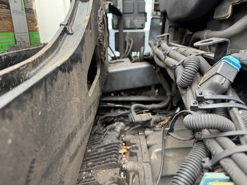 DAF CF410 FAQ HMF 2620, Unfall - Damaged. - Vinçli kamyon: fotoğraf 4 DAF CF410 FAQ HMF 2620, Unfall - Damaged. - Vinçli kamyon: fotoğraf 4