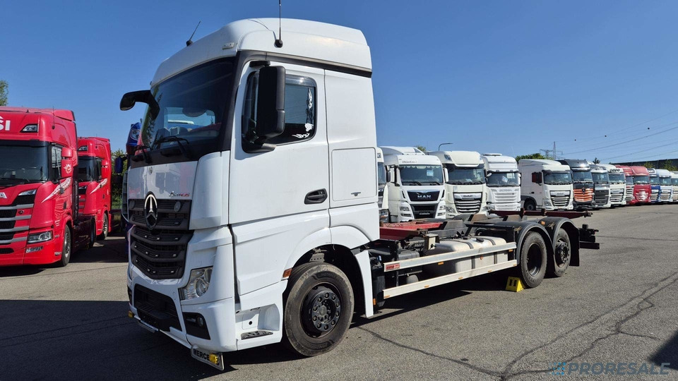 MERCEDES-BENZ ACTROS 2546 L 6X2 EURO 6 - pro přepravu BDF - Konteynır taşıyıcı/ Yedek karoser kamyon: fotoğraf 2 MERCEDES-BENZ ACTROS 2546 L 6X2 EURO 6 - pro přepravu BDF - Konteynır taşıyıcı/ Yedek karoser kamyon: fotoğraf 2