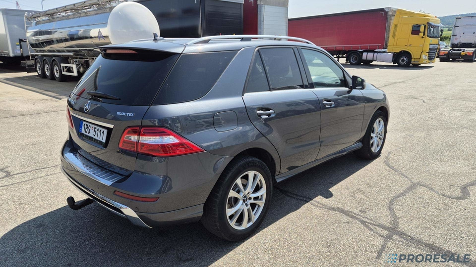 MERCEDES-BENZ ML 350 BLUETEC 4MATIC - Binek araba: fotoğraf 4 MERCEDES-BENZ ML 350 BLUETEC 4MATIC - Binek araba: fotoğraf 4