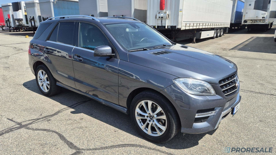 MERCEDES-BENZ ML 350 BLUETEC 4MATIC - Binek araba: fotoğraf 1 MERCEDES-BENZ ML 350 BLUETEC 4MATIC - Binek araba: fotoğraf 1