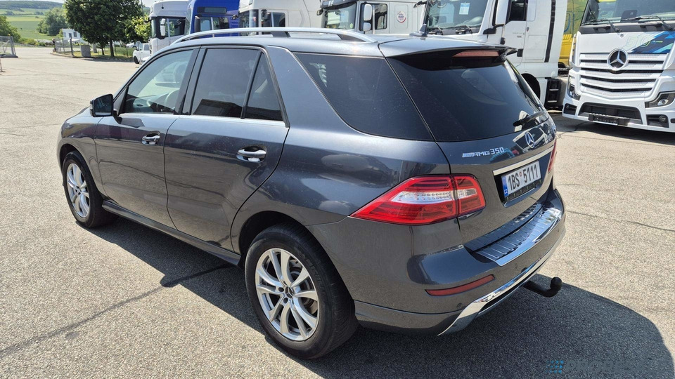 MERCEDES-BENZ ML 350 BLUETEC 4MATIC - Binek araba: fotoğraf 3 MERCEDES-BENZ ML 350 BLUETEC 4MATIC - Binek araba: fotoğraf 3