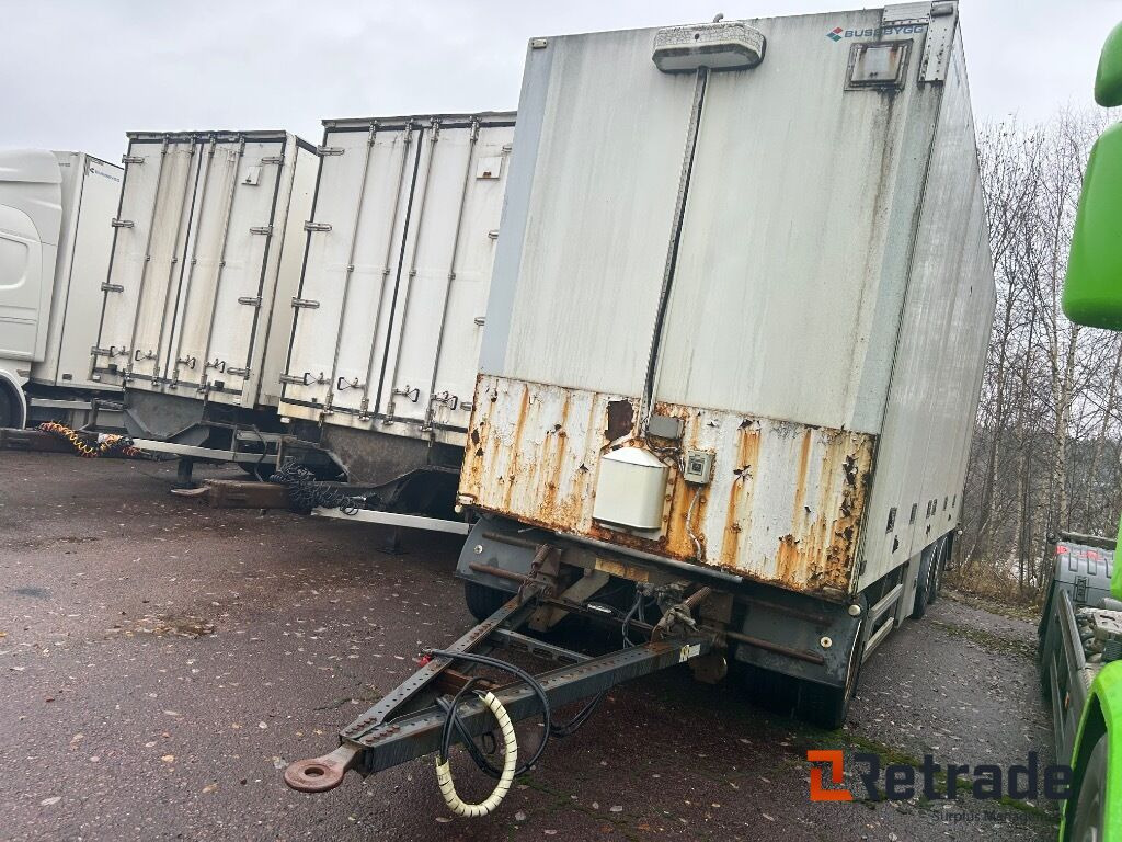 2004 SKAPHENGER TRAILER-BYGG 2003 - Kapalı karoser römork: fotoğraf 1 2004 SKAPHENGER TRAILER-BYGG 2003 - Kapalı karoser römork: fotoğraf 1