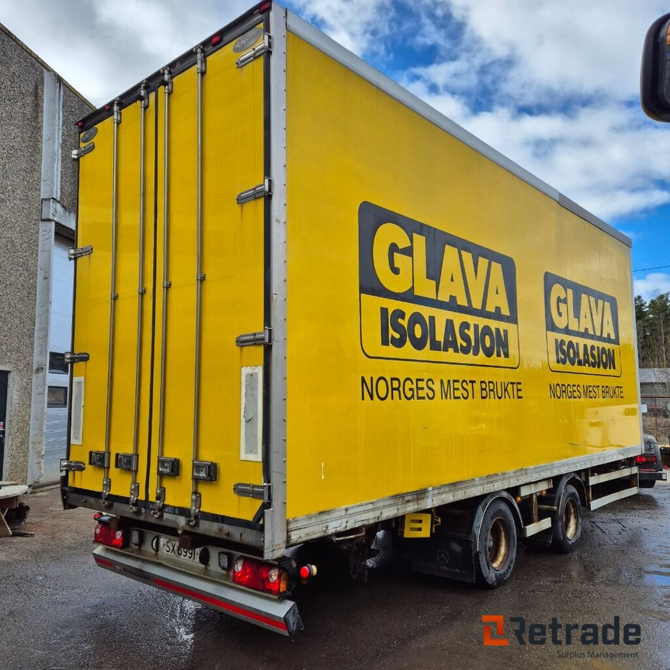 CONTAINERHENGER HFR MED SKAP - Konteynır taşıyıcı/ Yedek karoser römork, Kapalı kasa: fotoğraf 4 CONTAINERHENGER HFR MED SKAP - Konteynır taşıyıcı/ Yedek karoser römork, Kapalı kasa: fotoğraf 4