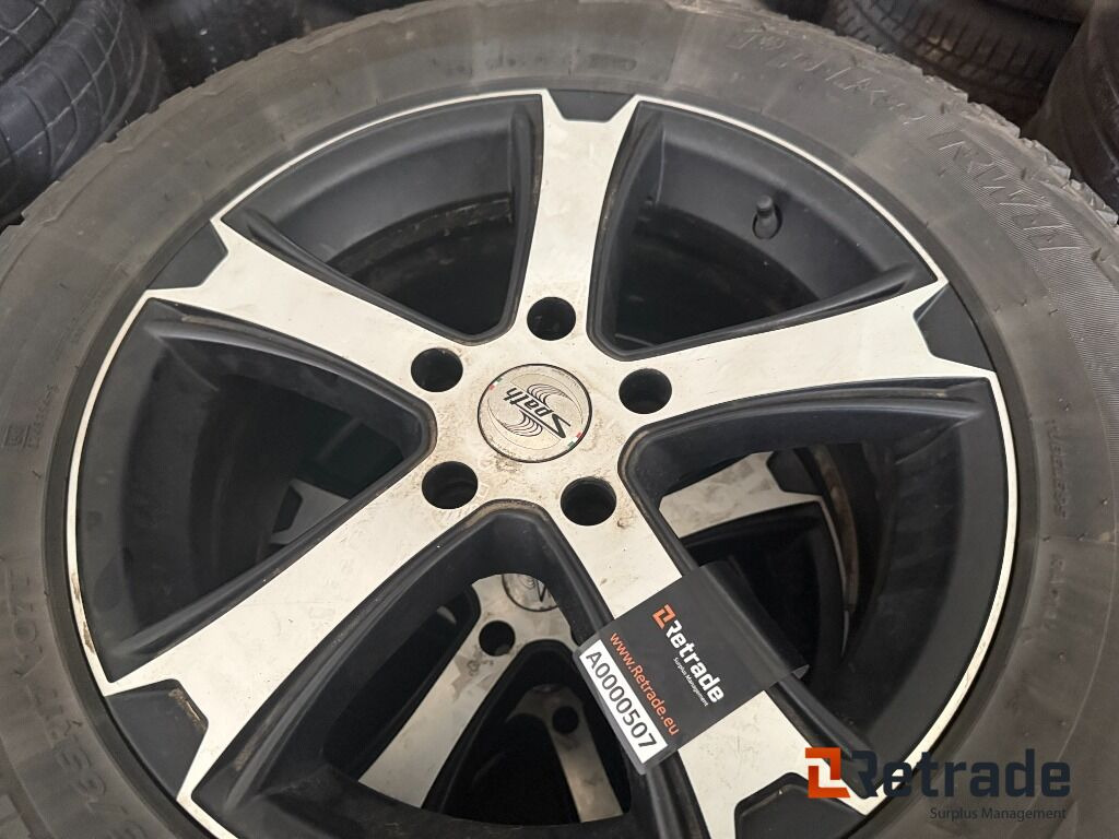 Däck Hankook 245/65R17 107T - İnşaat ekipmanı: fotoğraf 4 Däck Hankook 245/65R17 107T - İnşaat ekipmanı: fotoğraf 4