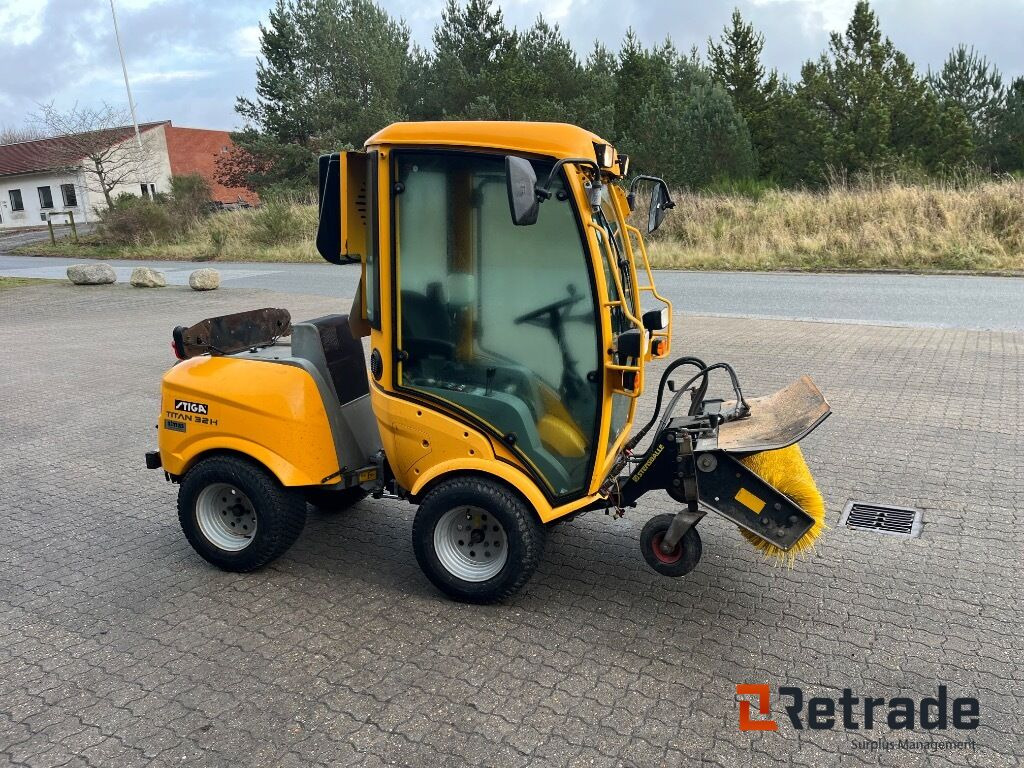 Fejeudstyr STIGA T 701 13-7442-22 - İş makinaları: fotoğraf 4 Fejeudstyr STIGA T 701 13-7442-22 - İş makinaları: fotoğraf 4