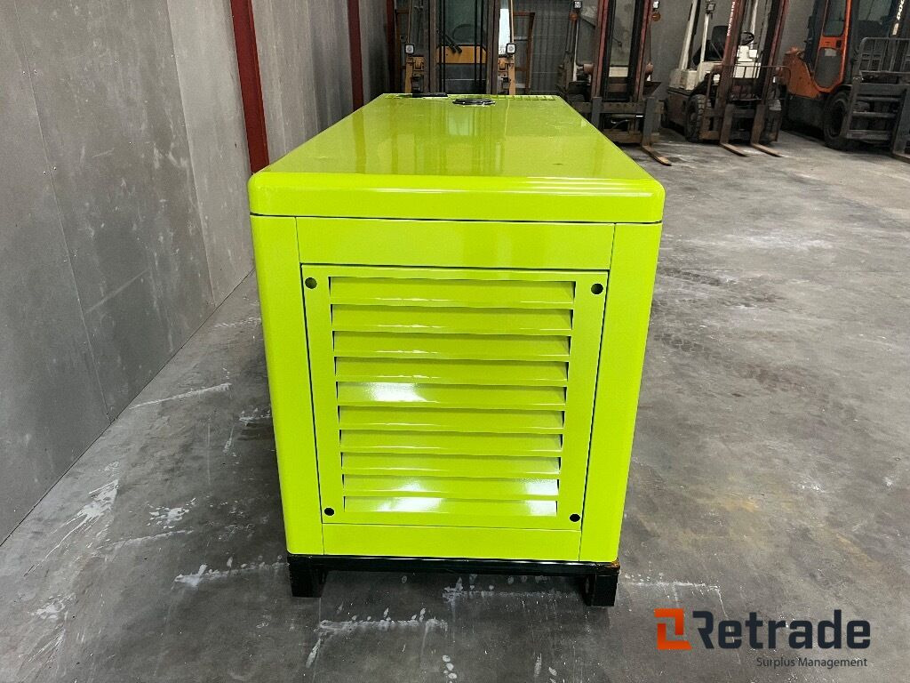 Generator Compal Power VG-R30 Generator - İş makinaları: fotoğraf 4 Generator Compal Power VG-R30 Generator - İş makinaları: fotoğraf 4