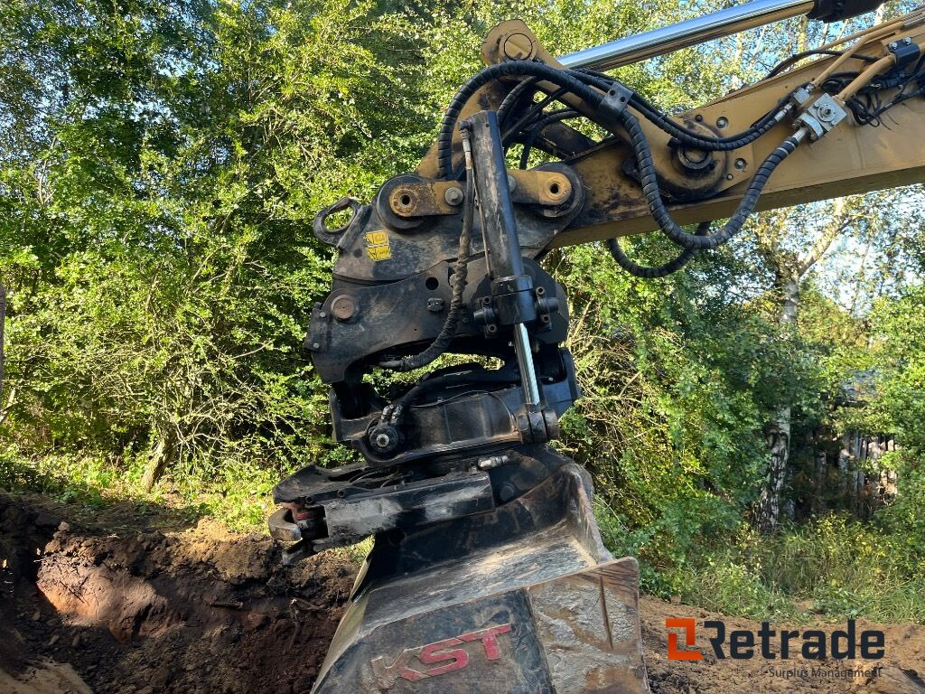 Gravemaskine CAT 330 NG Gravemaskine - İş makinaları: fotoğraf 3 Gravemaskine CAT 330 NG Gravemaskine - İş makinaları: fotoğraf 3