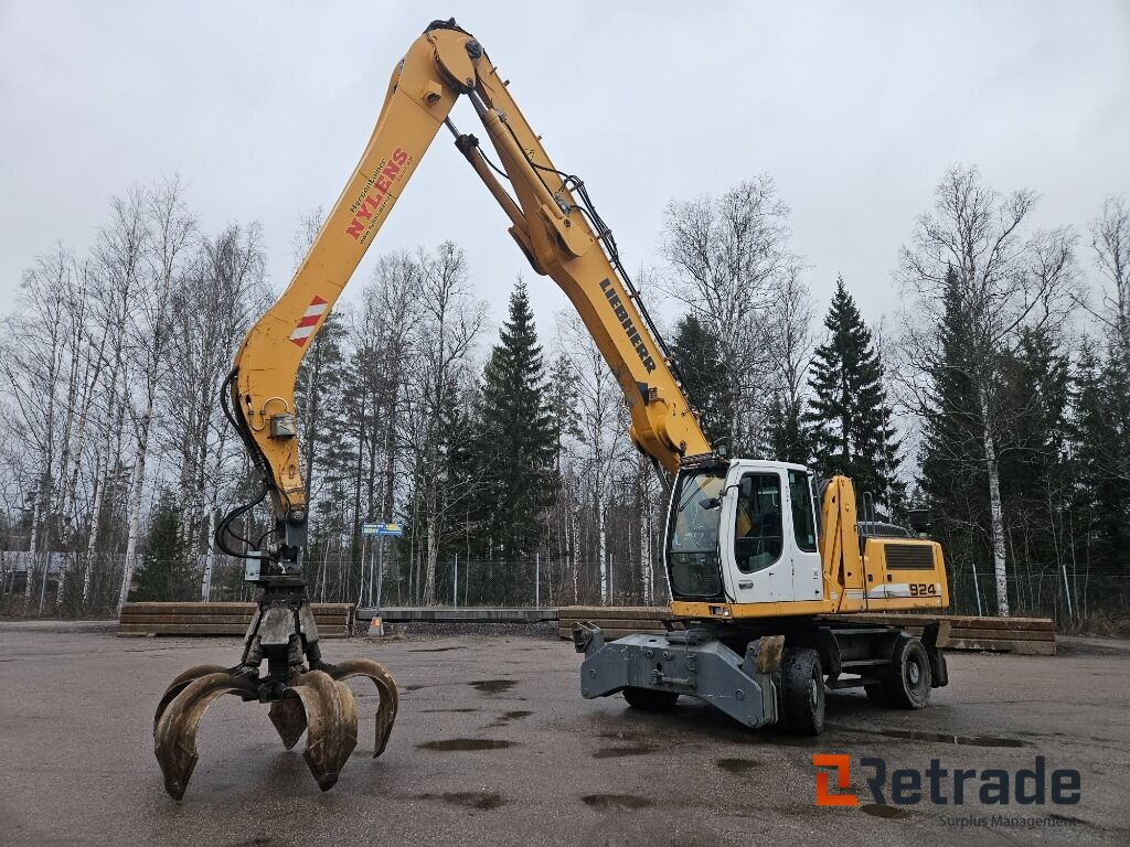 Materialhanterare Liebherr A924 C Litronic. Skrotgrip Magnet - İş makinaları: fotoğraf 3 Materialhanterare Liebherr A924 C Litronic. Skrotgrip Magnet - İş makinaları: fotoğraf 3