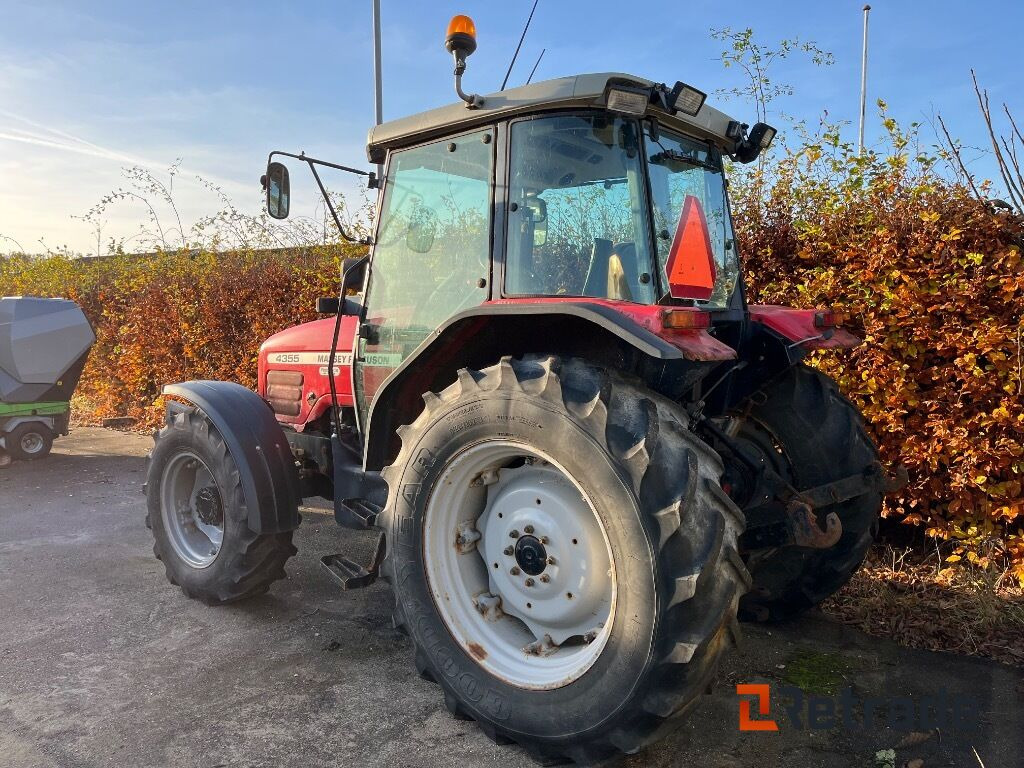 MASSEY FERGUSON MF 4355 4WD med HEVA frontlift. - Traktör: fotoğraf 4 MASSEY FERGUSON MF 4355 4WD med HEVA frontlift. - Traktör: fotoğraf 4