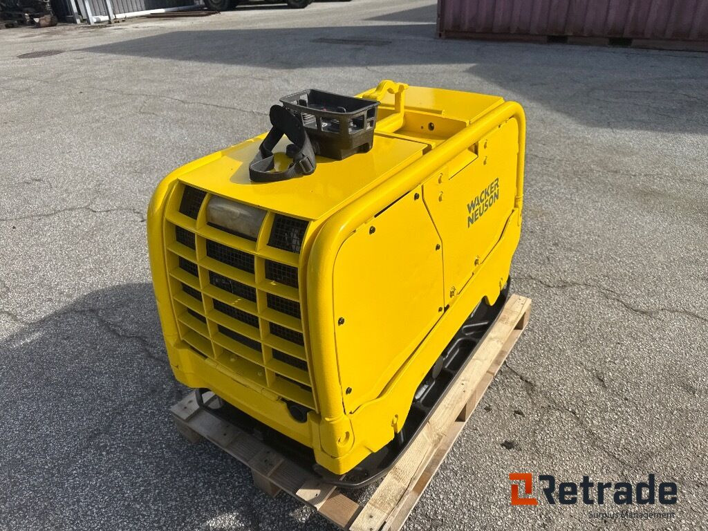 Pladevibrator Wacker Neuson Dpu80 R Remote - İnşaat ekipmanı: fotoğraf 3 Pladevibrator Wacker Neuson Dpu80 R Remote - İnşaat ekipmanı: fotoğraf 3