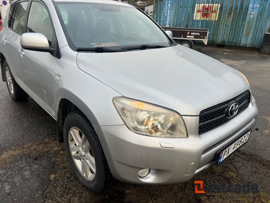 Binek araba TOYOTA RAV4 /2007/ 1 Eier: fotoğraf 41 Binek araba TOYOTA RAV4 /2007/ 1 Eier: fotoğraf 41