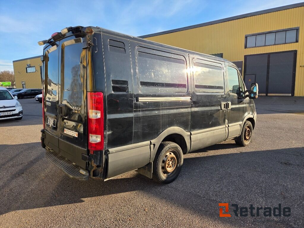 Van Iveco Daily 29L12A V-300 - Panelvan: fotoğraf 3 Van Iveco Daily 29L12A V-300 - Panelvan: fotoğraf 3