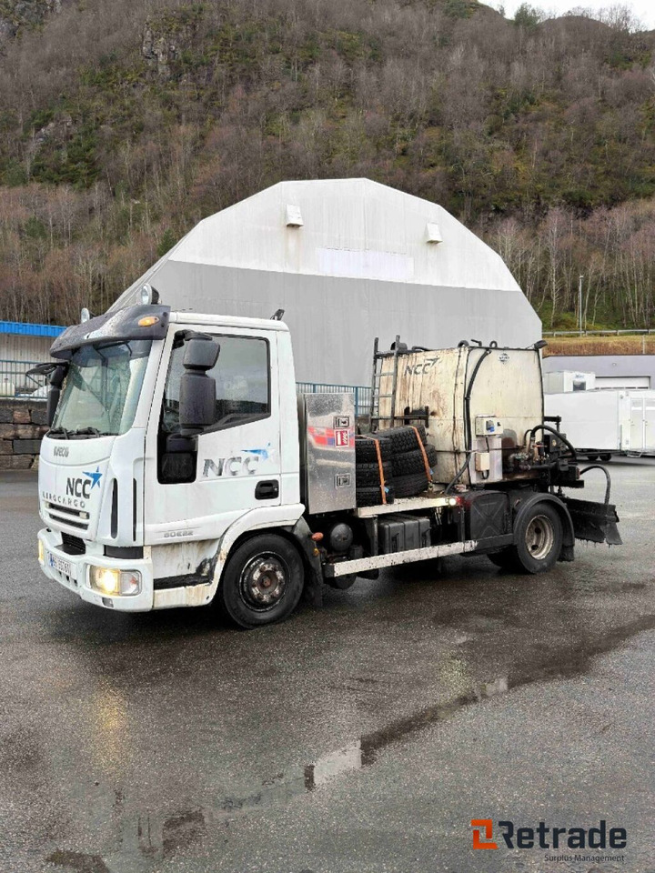 Varebil IVECO ML80E22/P 2008 mod med Weiro limutstyr - Binek araba: fotoğraf 2 Varebil IVECO ML80E22/P 2008 mod med Weiro limutstyr - Binek araba: fotoğraf 2