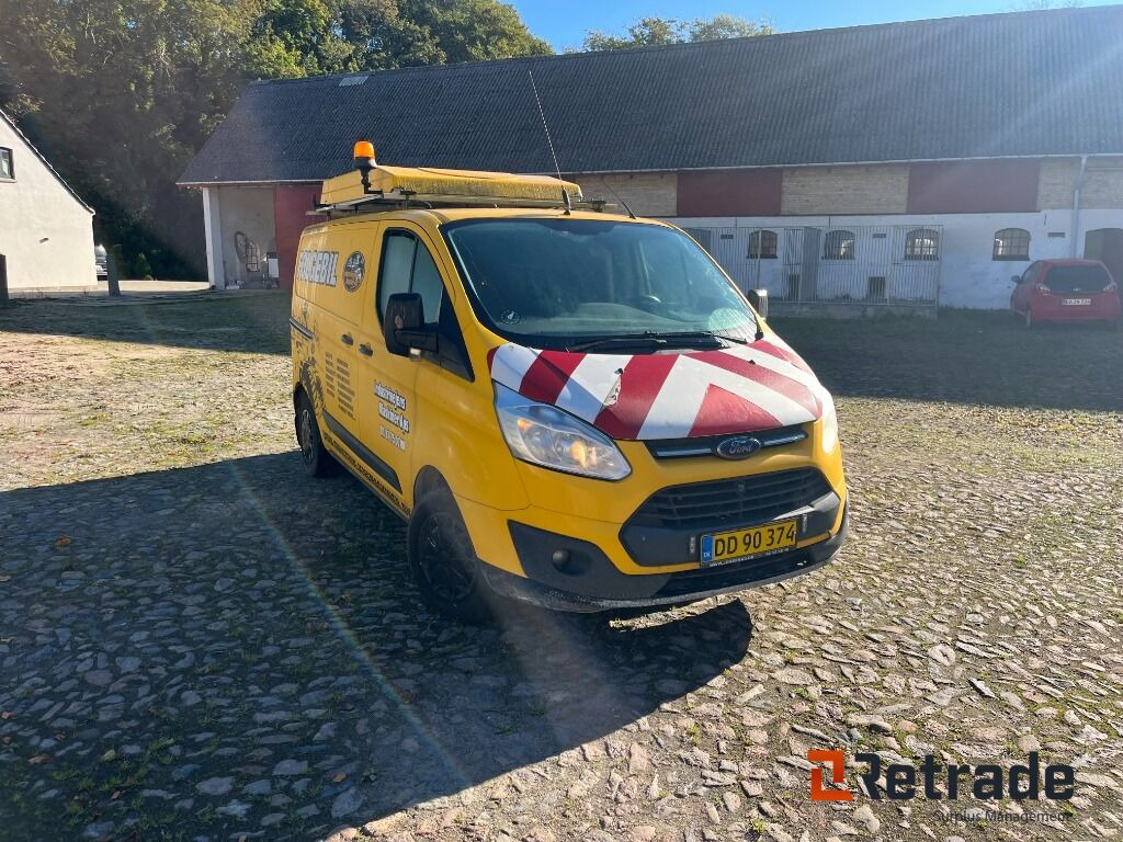 Varevogn FORD Transit Custom 2.2 TDCi (125 HK) 270S Van Opbygger som følgevogn - Binek araba: fotoğraf 3 Varevogn FORD Transit Custom 2.2 TDCi (125 HK) 270S Van Opbygger som følgevogn - Binek araba: fotoğraf 3