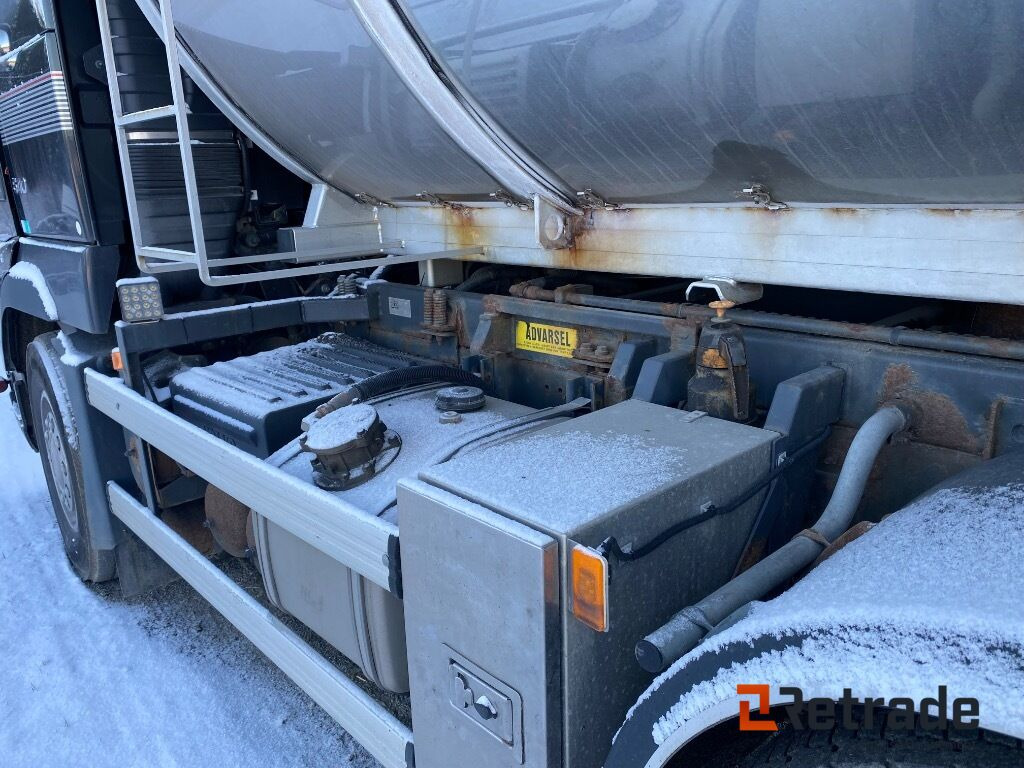 Volvo FH16,2012. Eu godkjent 6x2 asfaltbil - Asfalt distribütörü: fotoğraf 3 Volvo FH16,2012. Eu godkjent 6x2 asfaltbil - Asfalt distribütörü: fotoğraf 3