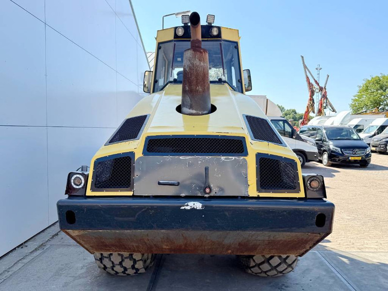 Bomag BW213DH-4 - Evib/BVC / German Machine - Silindir makinesi: fotoğraf 4 Bomag BW213DH-4 - Evib/BVC / German Machine - Silindir makinesi: fotoğraf 4