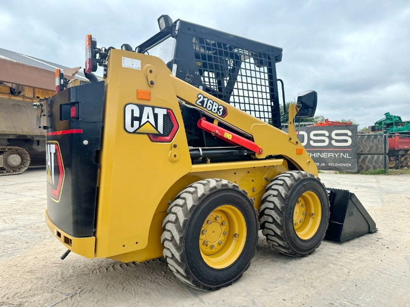 Cat 216B3 - New / Unused / Extra Hydraulic - Mini yükleyici: fotoğraf 5 Cat 216B3 - New / Unused / Extra Hydraulic - Mini yükleyici: fotoğraf 5