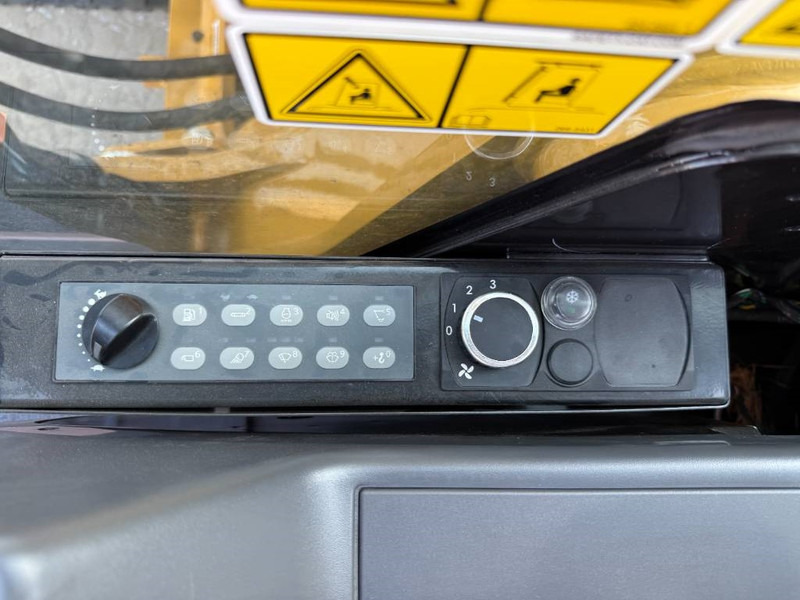 Yeni Paletli ekskavatör Cat 323D3 *2025 Model* - Hammer Lines: fotoğraf 11 Yeni Paletli ekskavatör Cat 323D3 *2025 Model* - Hammer Lines: fotoğraf 11