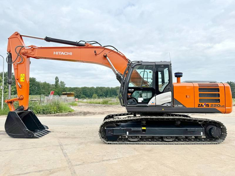 Hitachi ZX220LC-5G / 2025 ULTRA MODEL / ISUZU ENGINE - Paletli ekskavatör: fotoğraf 1 Hitachi ZX220LC-5G / 2025 ULTRA MODEL / ISUZU ENGINE - Paletli ekskavatör: fotoğraf 1