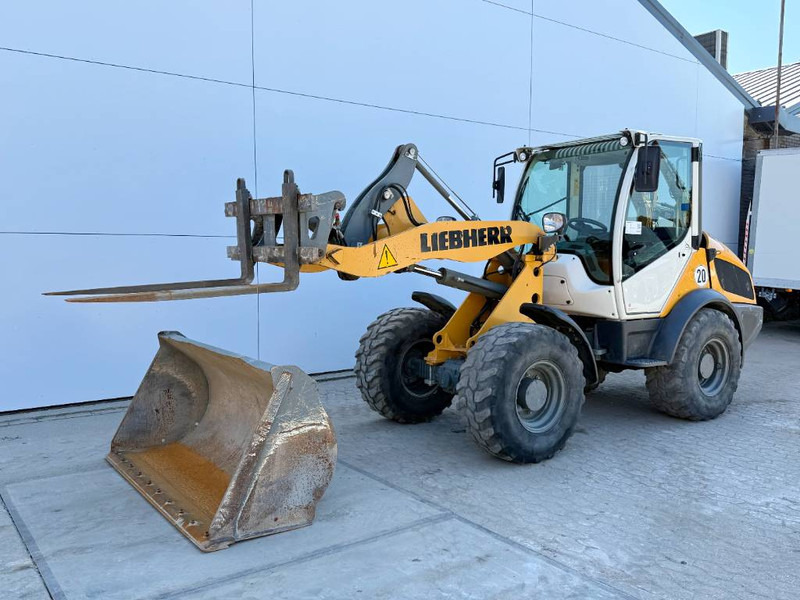 Liebherr L506C - German Machine / Quick Coupler - Tekerlekli yükleyici: fotoğraf 2 Liebherr L506C - German Machine / Quick Coupler - Tekerlekli yükleyici: fotoğraf 2