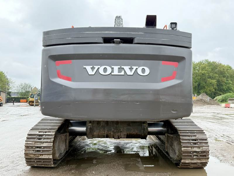 Volvo EC380EHR - Paletli ekskavatör: fotoğraf 3 Volvo EC380EHR - Paletli ekskavatör: fotoğraf 3