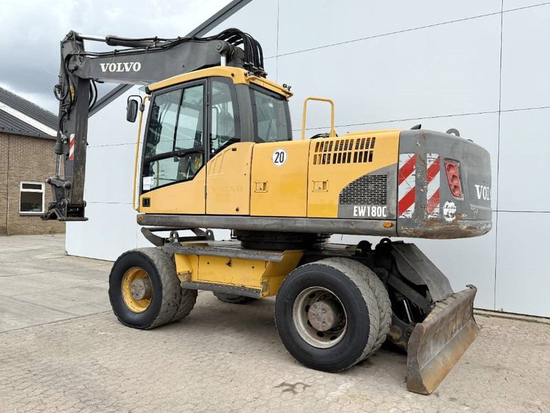 Volvo EW180C - Dutch Machine / Triple Boom - Tekerlekli ekskavatör: fotoğraf 3 Volvo EW180C - Dutch Machine / Triple Boom - Tekerlekli ekskavatör: fotoğraf 3