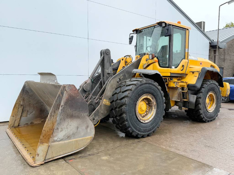 Volvo L120G - 3rd Function / Quick Coupler / Auto Lube - Tekerlekli yükleyici: fotoğraf 2 Volvo L120G - 3rd Function / Quick Coupler / Auto Lube - Tekerlekli yükleyici: fotoğraf 2