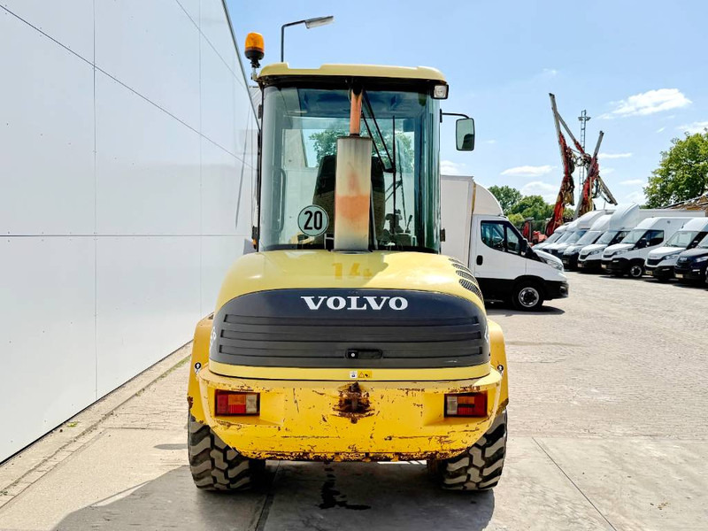 Volvo L35B - German Machine / Quick Coupler - Tekerlekli yükleyici: fotoğraf 4 Volvo L35B - German Machine / Quick Coupler - Tekerlekli yükleyici: fotoğraf 4