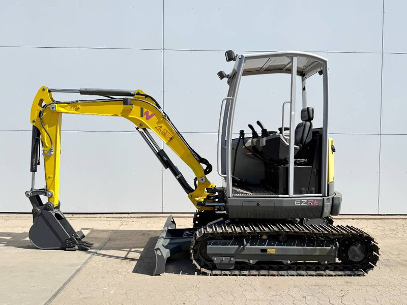 WACKER NEUSON EZ26 Zero Tail - Hammer Lines / Trench Bucket - Mini ekskavatör: fotoğraf 1 WACKER NEUSON EZ26 Zero Tail - Hammer Lines / Trench Bucket - Mini ekskavatör: fotoğraf 1