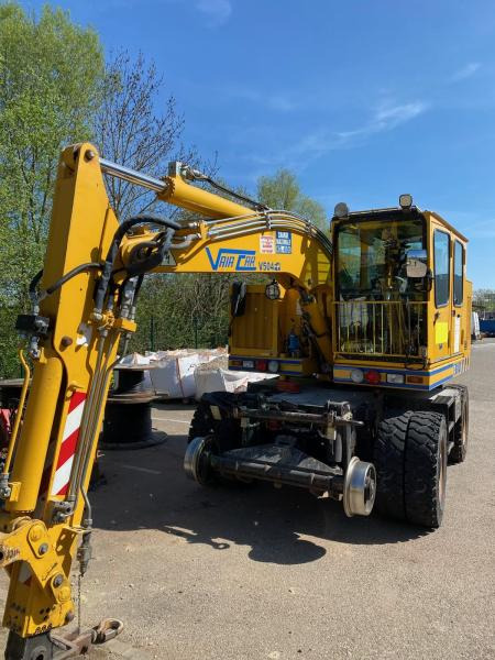 VAIA CAR V 504 - Tekerlekli ekskavatör: fotoğraf 1 VAIA CAR V 504 - Tekerlekli ekskavatör: fotoğraf 1