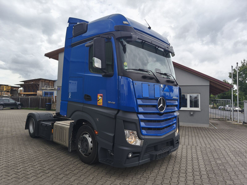 Mercedes-Benz Actros 1845 - Çekici: fotoğraf 2 Mercedes-Benz Actros 1845 - Çekici: fotoğraf 2