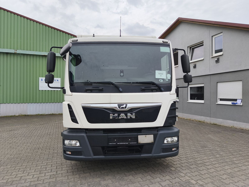 MAN TGL 8.190 - Kapalı kasa kamyon: fotoğraf 3 MAN TGL 8.190 - Kapalı kasa kamyon: fotoğraf 3
