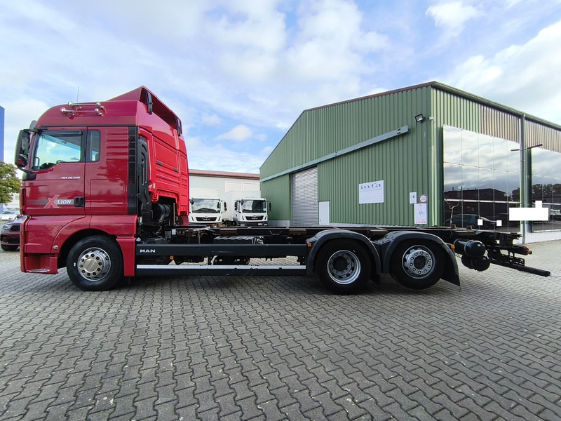 MAN TGX 26.500 BDF 6x2 Euro 6 Standard Lift+Lenk (29) - Şasi kamyon: fotoğraf 5 MAN TGX 26.500 BDF 6x2 Euro 6 Standard Lift+Lenk (29) - Şasi kamyon: fotoğraf 5