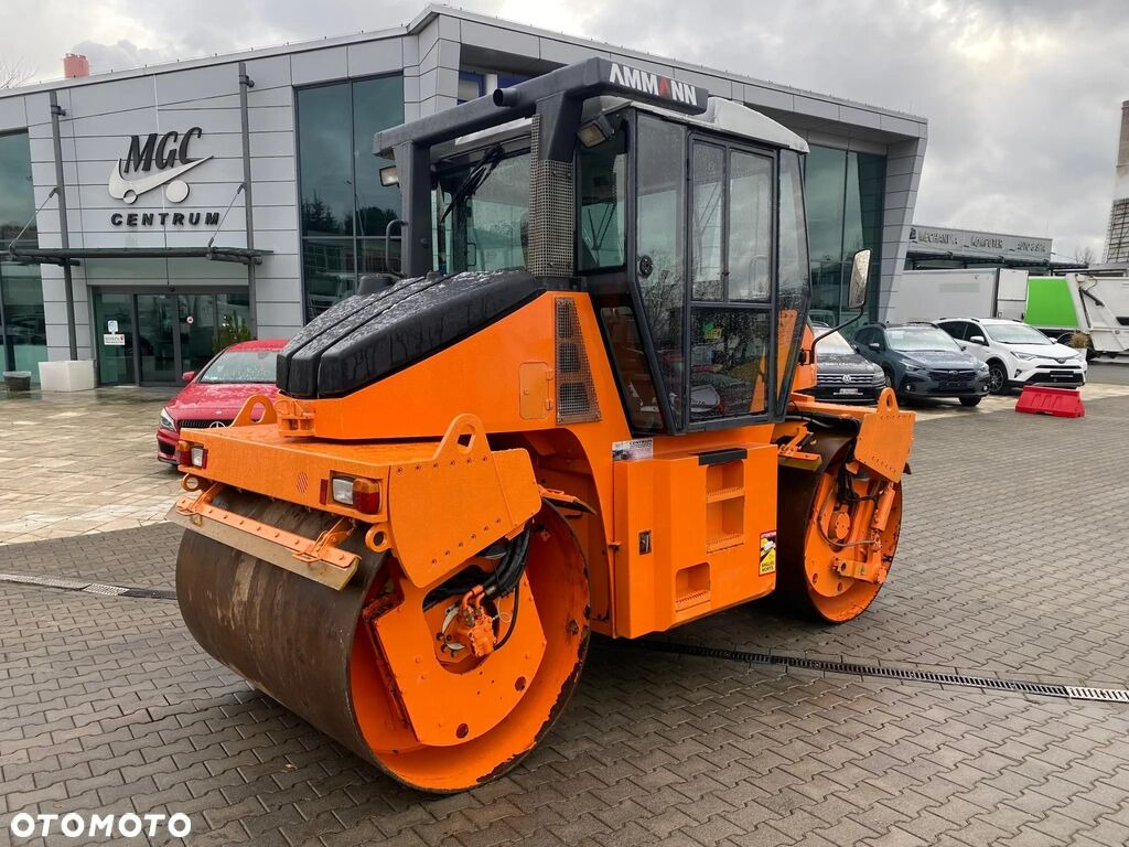 Ammann AV95-2 / Vibrations / 1 Owner / NEW Service Ammann AV95-2 / Vibrations / 1 Owner / NEW Service - Yol silindiri: fotoğraf 1 Ammann AV95-2 / Vibrations / 1 Owner / NEW Service Ammann AV95-2 / Vibrations / 1 Owner / NEW Service - Yol silindiri: fotoğraf 1