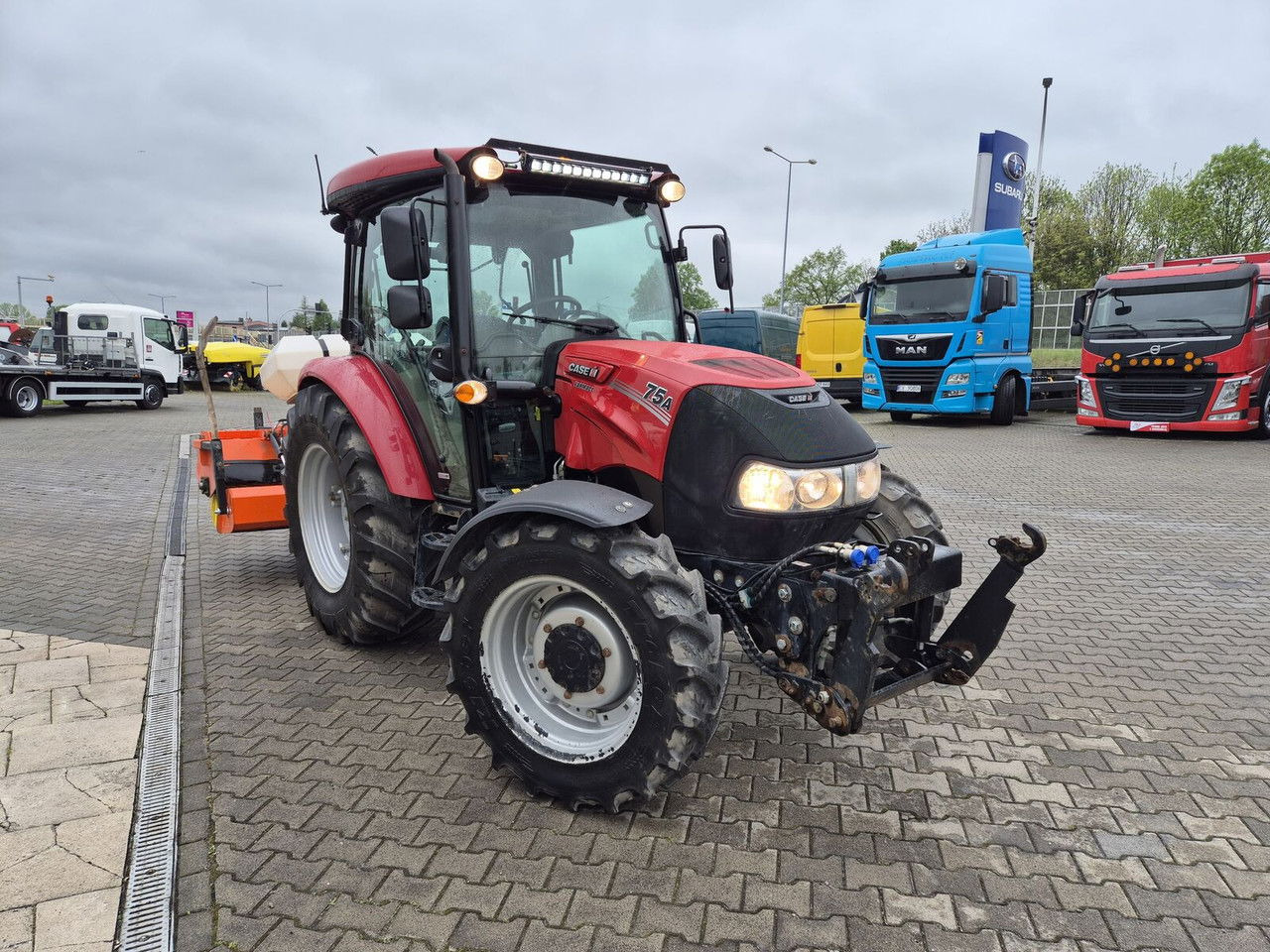 Case IH Farmall 75 / 2022 / Only 1853 MTH / Sweeper + Plow Extra / 1 OWN - Traktör: fotoğraf 1 Case IH Farmall 75 / 2022 / Only 1853 MTH / Sweeper + Plow Extra / 1 OWN - Traktör: fotoğraf 1