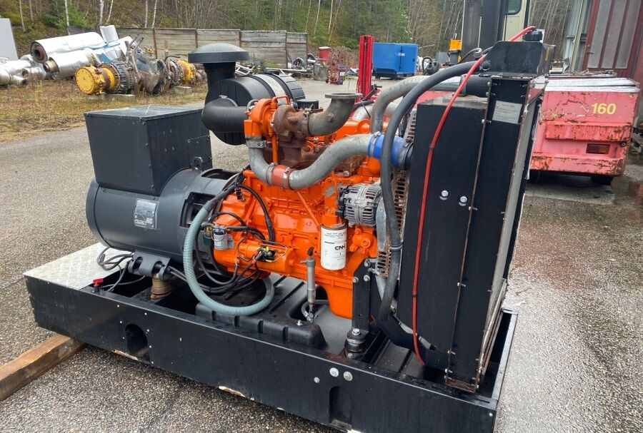 Diversen ECP34 2S4 - Iveco Engine,126kVA,New oils, filters, Mecc Alte ECP34 2S4 - Elektrikli jeneratör: fotoğraf 2 Diversen ECP34 2S4 - Iveco Engine,126kVA,New oils, filters, Mecc Alte ECP34 2S4 - Elektrikli jeneratör: fotoğraf 2